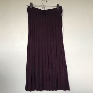 NWT A New Day Plum Knit Pleated Midi Skirt
